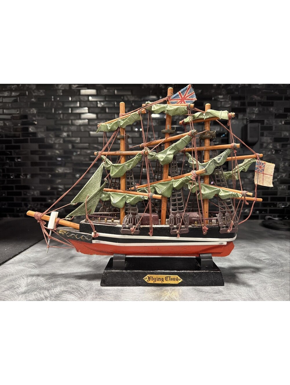 VTG Flying Cloud 1851 Clipper Wooden Ship 12x10